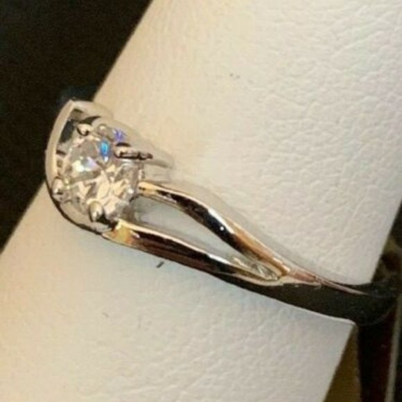 RS Covenant #855 Solitaire Cubic Zirconia Silver Rhodium Plated Ring Size 7 - Picture 2 of 5